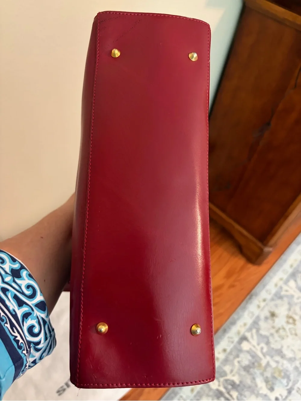 Le Tanneur Leather Handbag in Dark Red - Picture 7 of 15